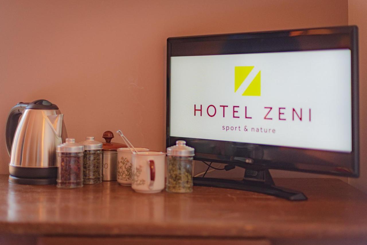 Hotel Zeni Brentonico Esterno foto