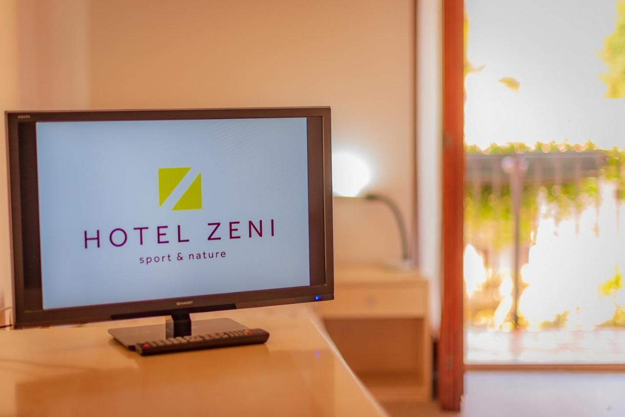 Hotel Zeni Brentonico Esterno foto