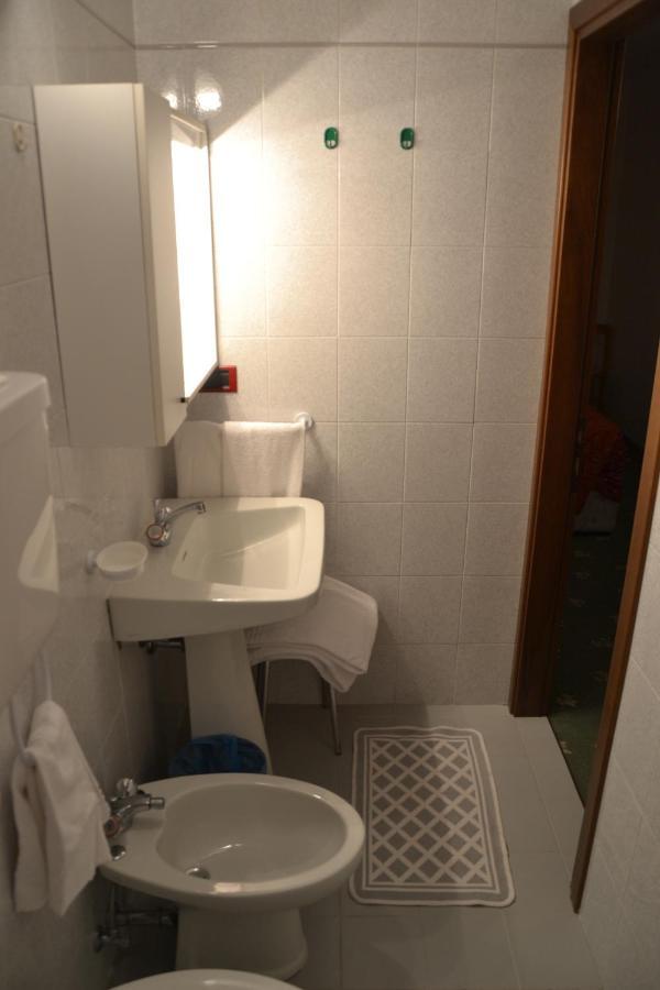 Hotel Zeni Brentonico Esterno foto